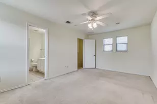 5701 Viewpoint Dr, Austin, TX 78744 - Photo 15