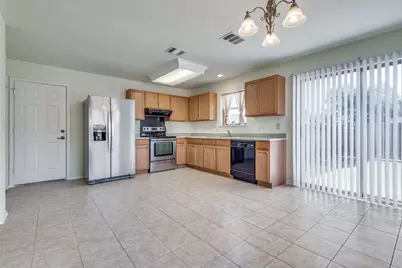 5701 Viewpoint Drive, Austin, TX 78744 - Photo 13