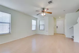 5701 Viewpoint Dr, Austin, TX 78744 - Photo 5