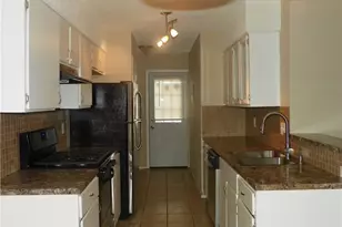 412 Cypress Ln, Round Rock, TX 78664 - Photo 17