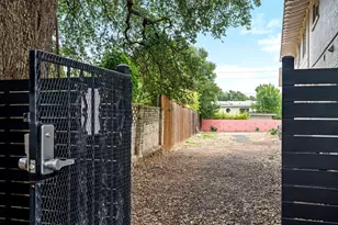 1208 Enfield Rd, Austin, TX 78703 - Photo 17