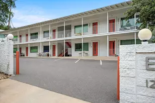 1208 Enfield Rd, Austin, TX 78703 - Photo 17