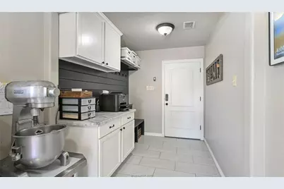 1108 Honeysuckle Ln, Caldwell, TX 77836 - Photo 15