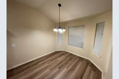 602 Losoya Court, Hutto, TX 78634 - Photo 5