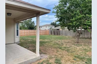 602 Losoya Court, Hutto, TX 78634 - Photo 13