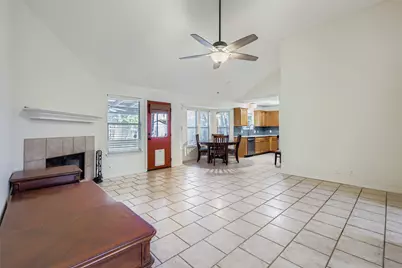 903 Jasmine Trail, Georgetown, TX 78626 - Photo 5