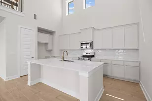 129 Emerald Grove Dr, Georgetown, TX 78633 - Photo 5