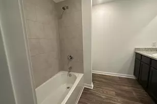 18300 Speculator Ln, Elgin, TX 78621 - Photo 5