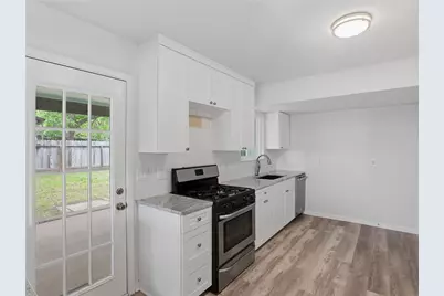 1509 Hill Street, Bastrop, TX 78602 - Photo 13