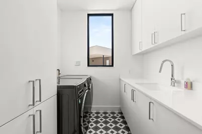 2524 Doc Reeves Street, Austin, TX 78723 - Photo 19