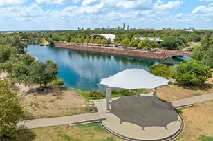 2524 Doc Reeves St, Austin, TX 78723 - Photo 35