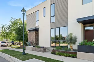 2524 Doc Reeves St, Austin, TX 78723 - Photo 27