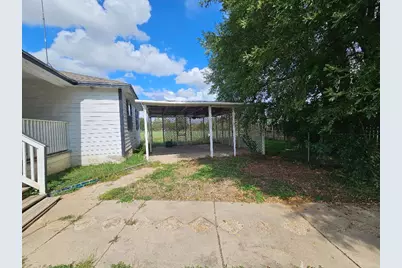 1778 Fm 1704 #C, Elgin, TX 78621 - Photo 3