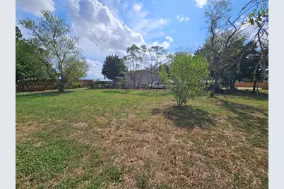 1778 Fm 1704 #C, Elgin, TX 78621 - Photo 19