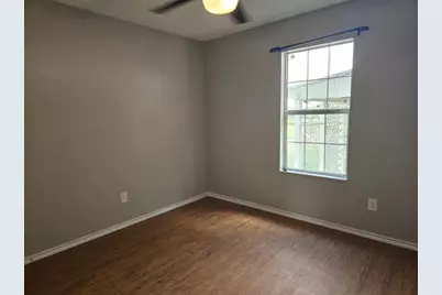 1778 Fm 1704 #C, Elgin, TX 78621 - Photo 11