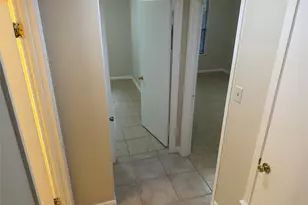 7107 Silver Dale Dr, Austin, TX 78736 - Photo 19