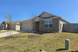 410 Bluejack Wy, Hutto, TX 78634 - Photo 3