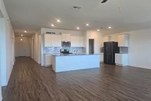 410 Bluejack Wy, Hutto, TX 78634 - Photo 13