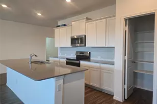 410 Bluejack Wy, Hutto, TX 78634 - Photo 15