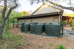 915 Wild Basin Ledge, Austin, TX 78746 - Photo 33