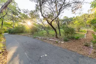 915 Wild Basin Ledge, Austin, TX 78746 - Photo 5