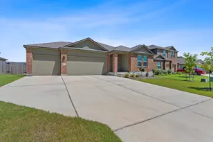 656 Silver Springs Bend, Kyle, TX 78640 - Photo 1