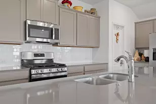 656 Silver Springs Bend, Kyle, TX 78640 - Photo 5