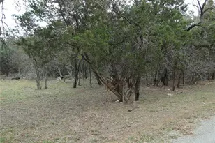 000 Magnolia Ln, Cottonwood Shores, TX 78657 - Photo 1