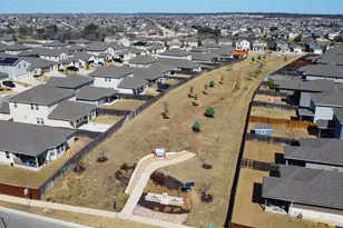 108 Hannah Trl, Georgetown, TX 78628 - Photo 39