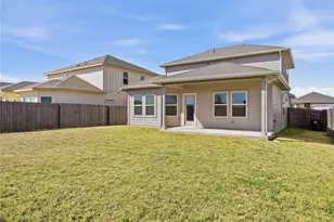 108 Hannah Trl, Georgetown, TX 78628 - Photo 27