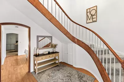 116 S Hackberry Avenue, Luling, TX 78648 - Photo 9