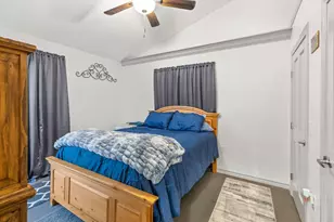 116 S Hackberry Ave, Luling, TX 78648 - Photo 35