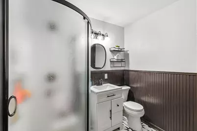 116 S Hackberry Avenue, Luling, TX 78648 - Photo 21