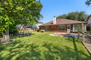 8009 Tantara Ct, Austin, TX 78729 - Photo 25