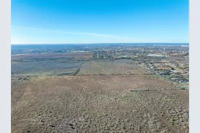 5225 Fm 2001, Buda, TX 78610 - Photo 13