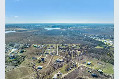5225 Fm 2001, Buda, TX 78610 - Photo 15
