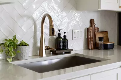 304 Skyloop Drive, Austin, TX 78745 - Photo 11