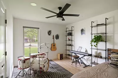 304 Skyloop Drive, Austin, TX 78745 - Photo 21