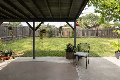 304 Skyloop Drive, Austin, TX 78745 - Photo 25