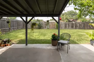304 Skyloop Dr, Austin, TX 78745 - Photo 25