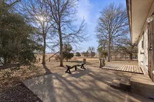 303 Ponderosa Rd, Bastrop, TX 78602 - Photo 21