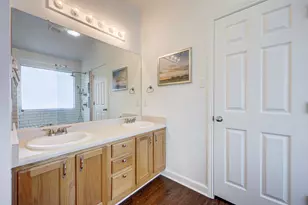 1816 W Pflugerville Pkwy, Round Rock, TX 78664 - Photo 13