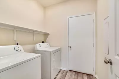216 The Duke Drive, Jarrell, TX 76537 - Photo 11
