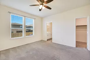 216 The Duke Dr, Jarrell, TX 76537 - Photo 13