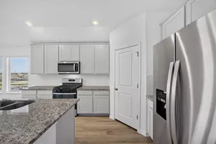 12413 St Thomas Dr, Del Valle, TX 78617 - Photo 13