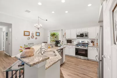 8909 Lomita Verde Court, Austin, TX 78749 - Photo 9