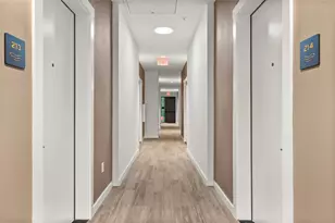 49 Navasota St, Austin, TX 78702 - Photo 9