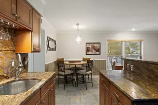 505 W 7th St, Austin, TX 78701 - Photo 11