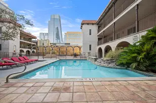 505 W 7th St, Austin, TX 78701 - Photo 21