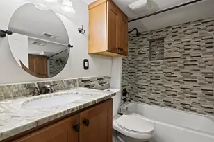 505 W 7th St, Austin, TX 78701 - Photo 17
